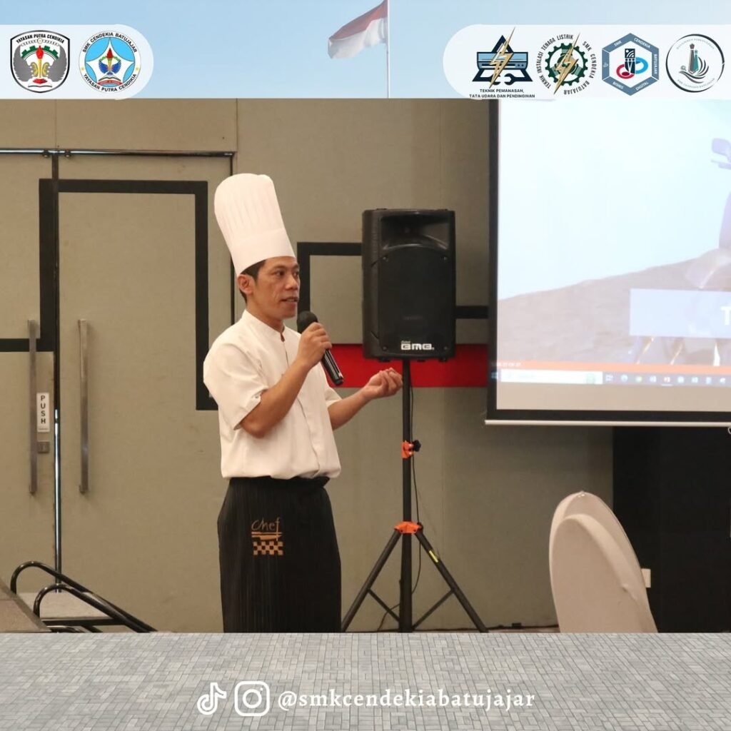 savevid.net 465832593 618834257133774 55494691969023621 n